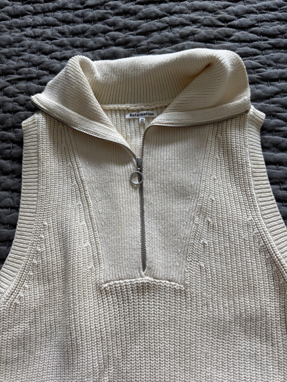 Reformation Cream Ribbed Zip Sleeveless Sweater - Picture 2 of 8